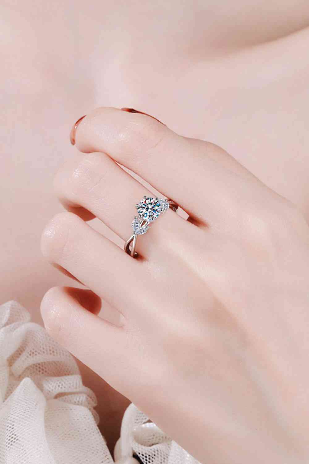 Come With Me 1 Carat Moissanite Ring - Ladyez