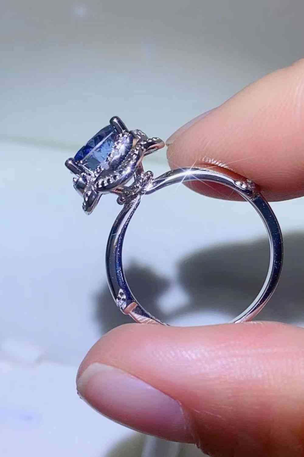 2 Carat Moissanite Contrast 925 Sterling Silver Ring - Ladyez