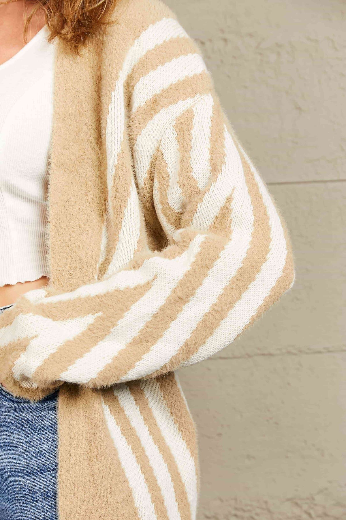 Woven Right Two-Tone Open Front Fuzzy Longline Cardigan - Ladyez