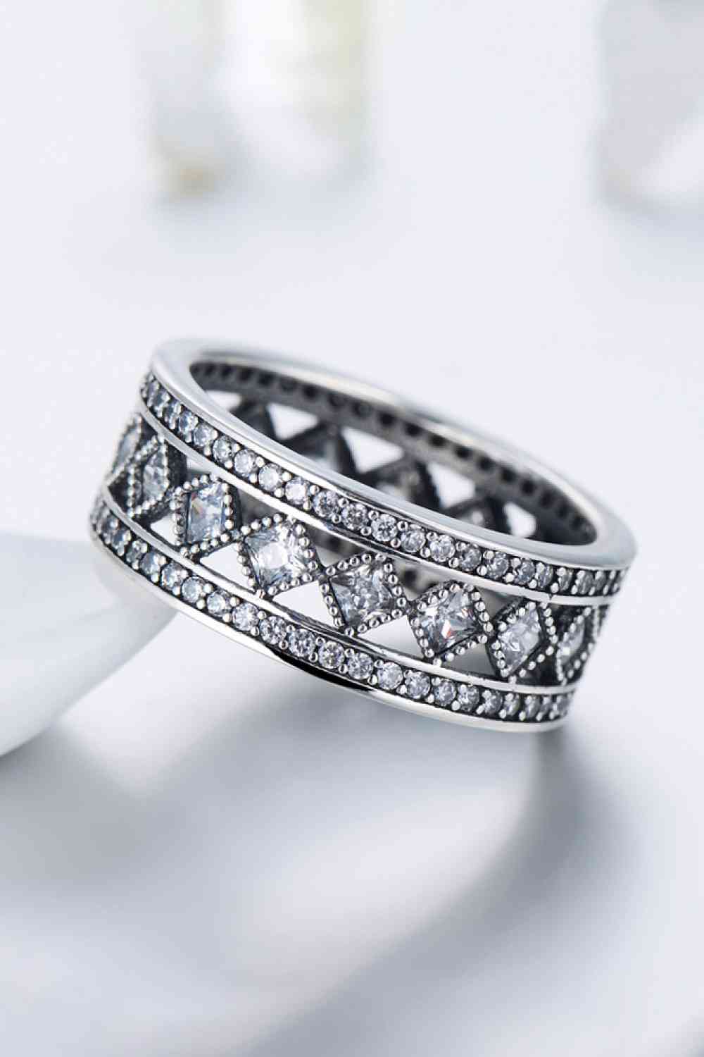 925 Sterling Silver Cutout Cubic Zirconia Ring - Ladyez