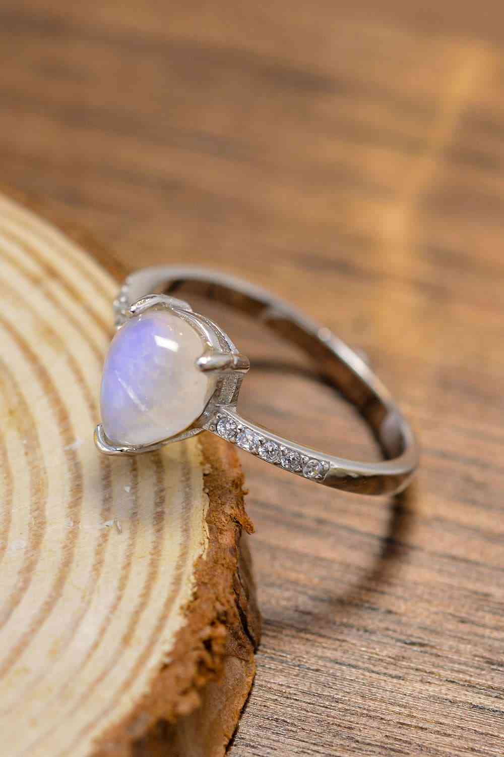 High Quality Natural Moonstone Teardrop Side Stone Ring - Ladyez