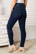 Judy Blue Full Size Skinny Jeans with Pockets - Ladyez