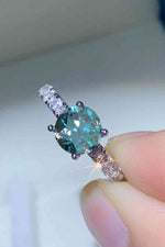 Future Style 1 Carat Moissanite Side Stone Ring - Ladyez