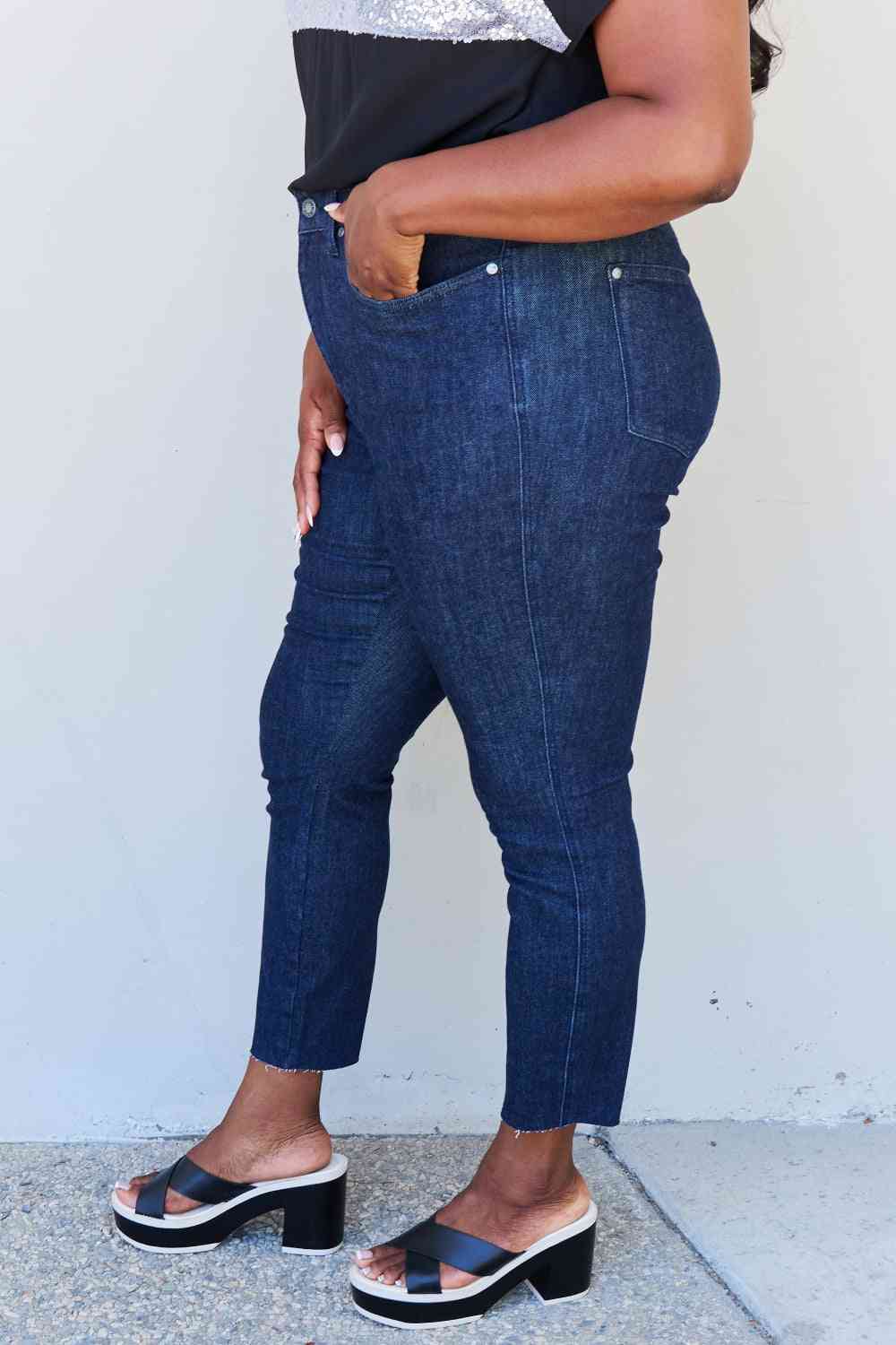 Judy Blue Esme Full Size Tummy Control High Waist Skinny Jeans - Ladyez