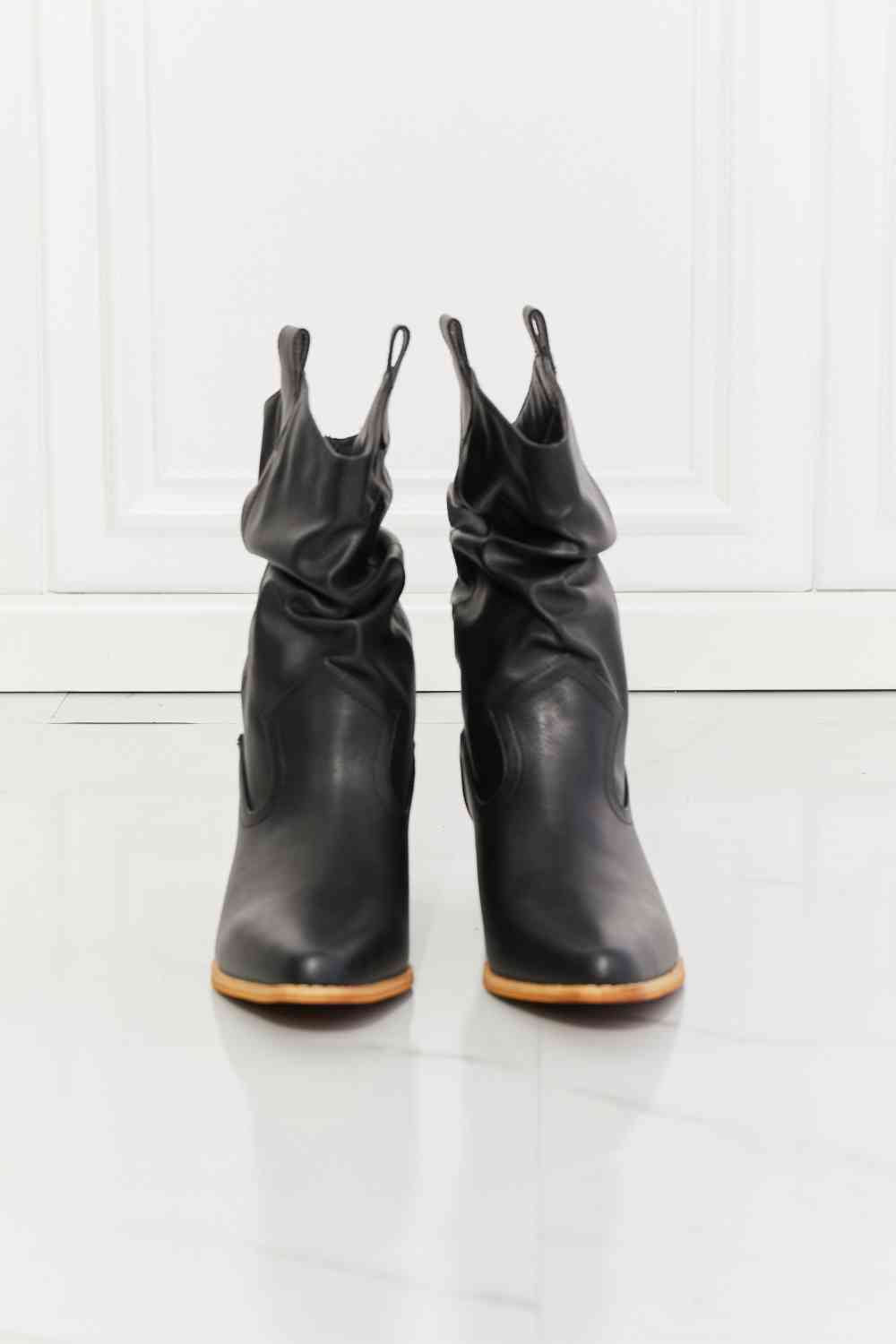 MMShoes Better in Texas Scrunch Cowboy Boots in Black - Ladyez