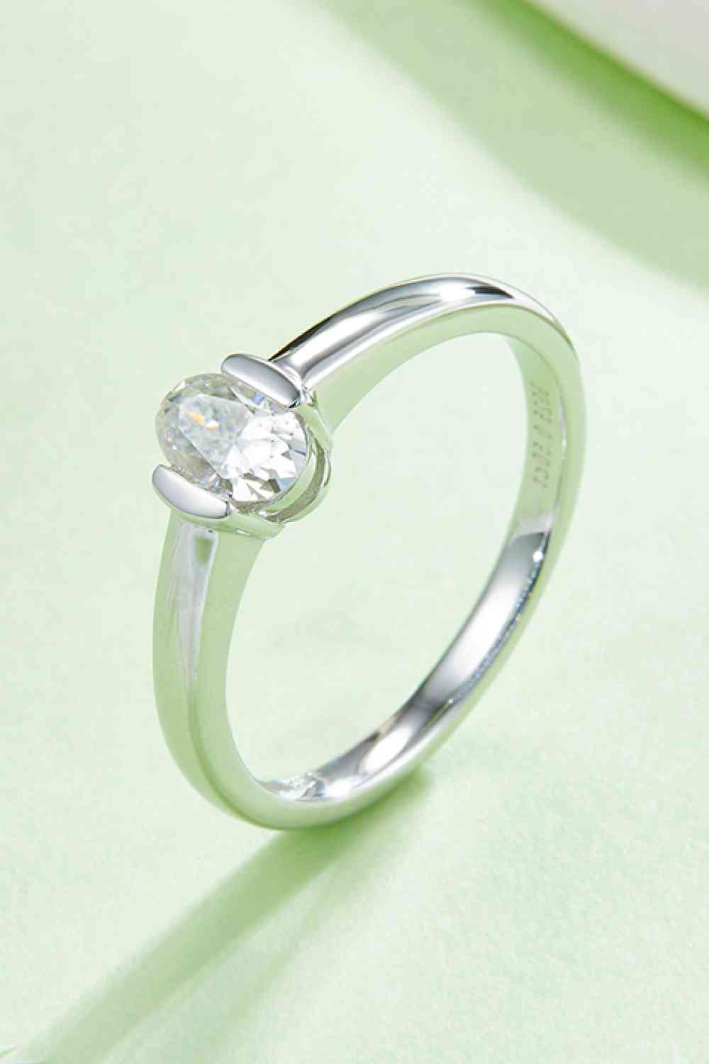 Moissanite 925 Sterling Silver Solitaire Ring - Ladyez