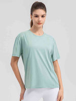 Round Neck Short Sleeve Active Top - Ladyez