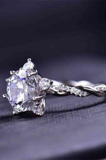 3 Carat Moissanite Twisted Ring - Ladyez