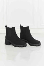 MMShoes Work For It Matte Lug Sole Chelsea Boots in Black - Ladyez