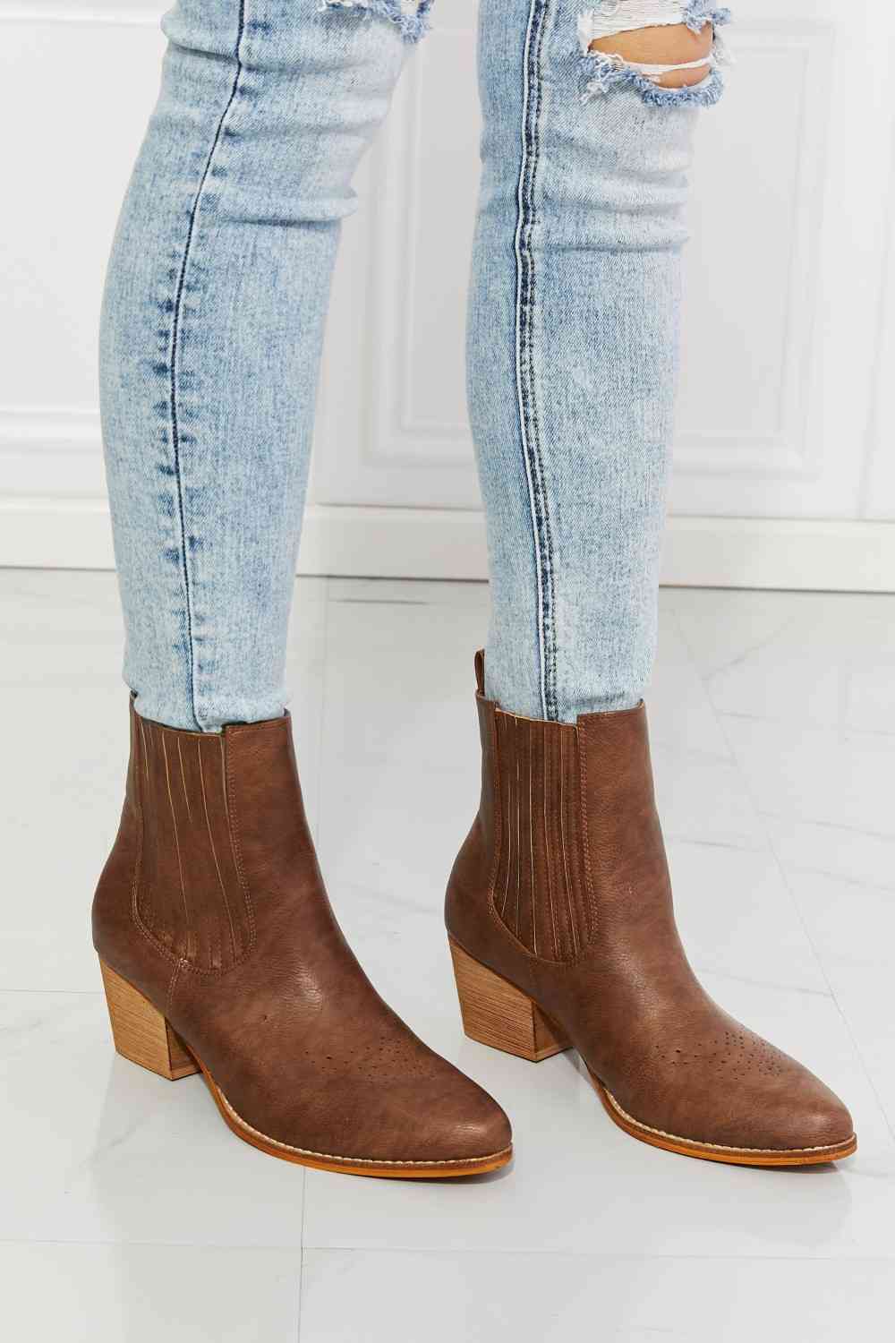 MMShoes Love the Journey Stacked Heel Chelsea Boot in Chestnut - Ladyez
