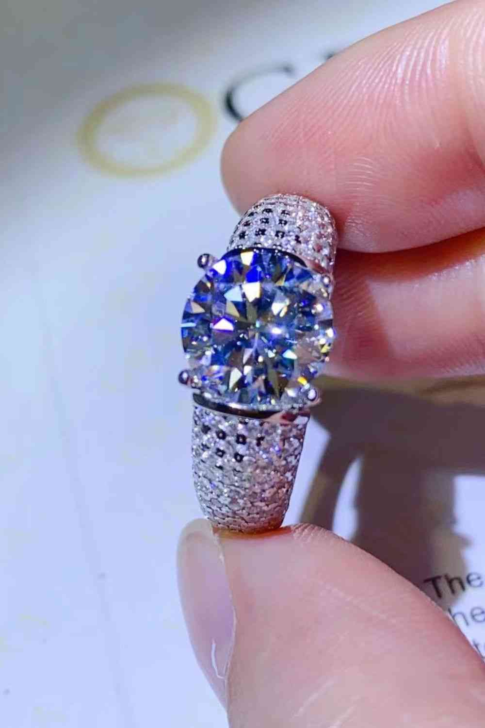 3 Carat Moissanite Side Stone Ring - Ladyez
