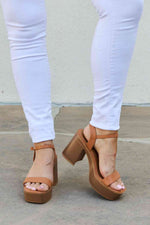Weeboo Feel It Platform Heel Sandals - Ladyez