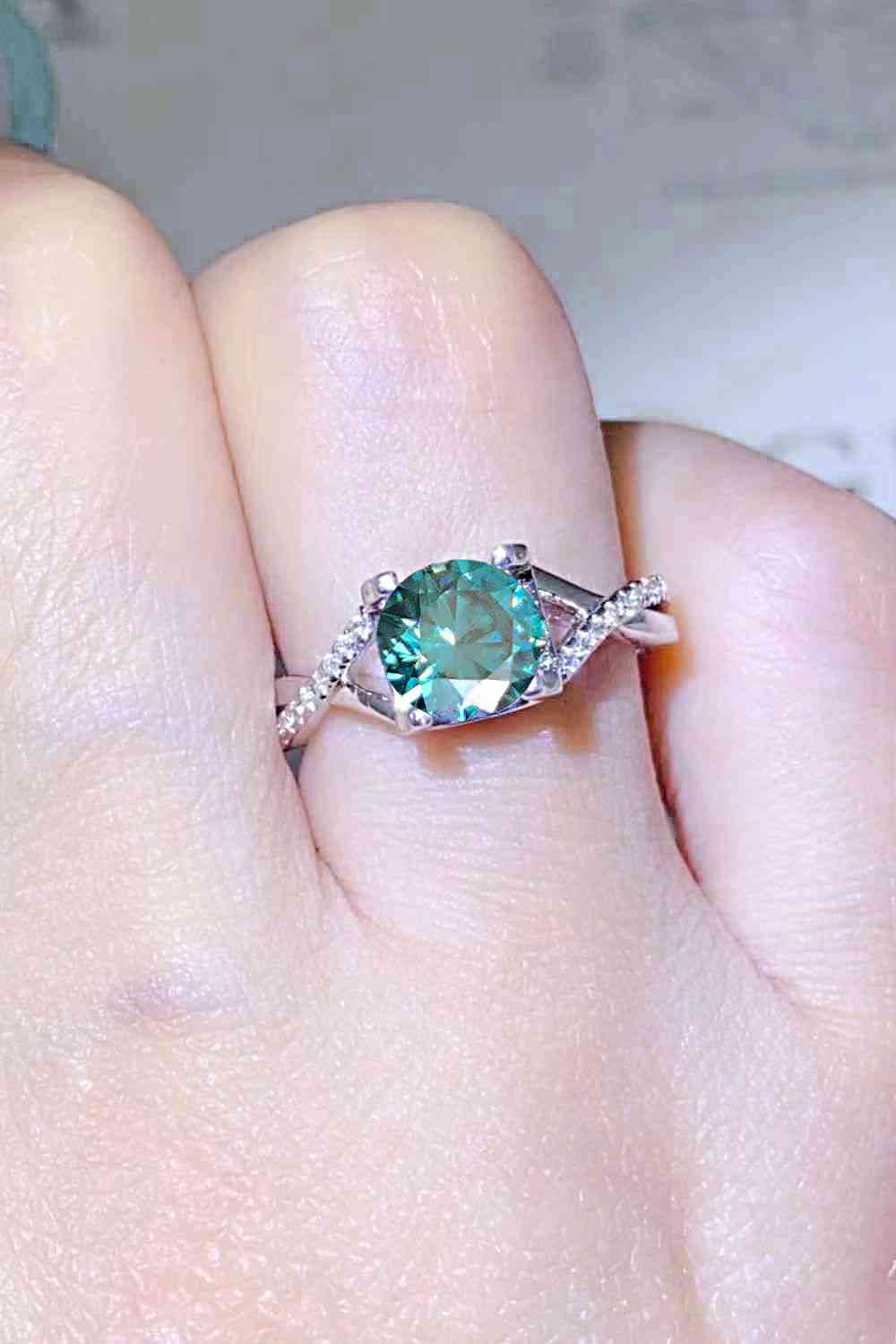 1 Carat Moissanite Crisscross 925 Sterling Silver Ring - Ladyez