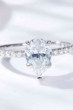 1.8 Carat Moissanite Side Stone Ring - Ladyez