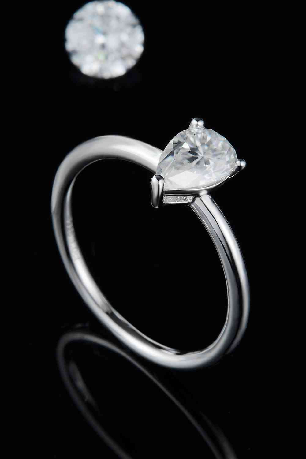 1 Carat Moissanite 925 Sterling Silver Solitaire Ring - Ladyez