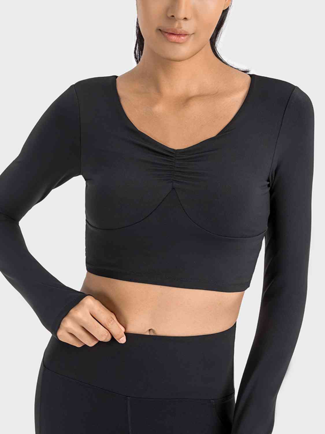 Ruched Cropped Long Sleeve Sports Top - Ladyez