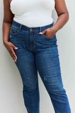 Judy Blue Aila Regular Full Size Mid Rise Cropped Relax Fit Jeans - Ladyez