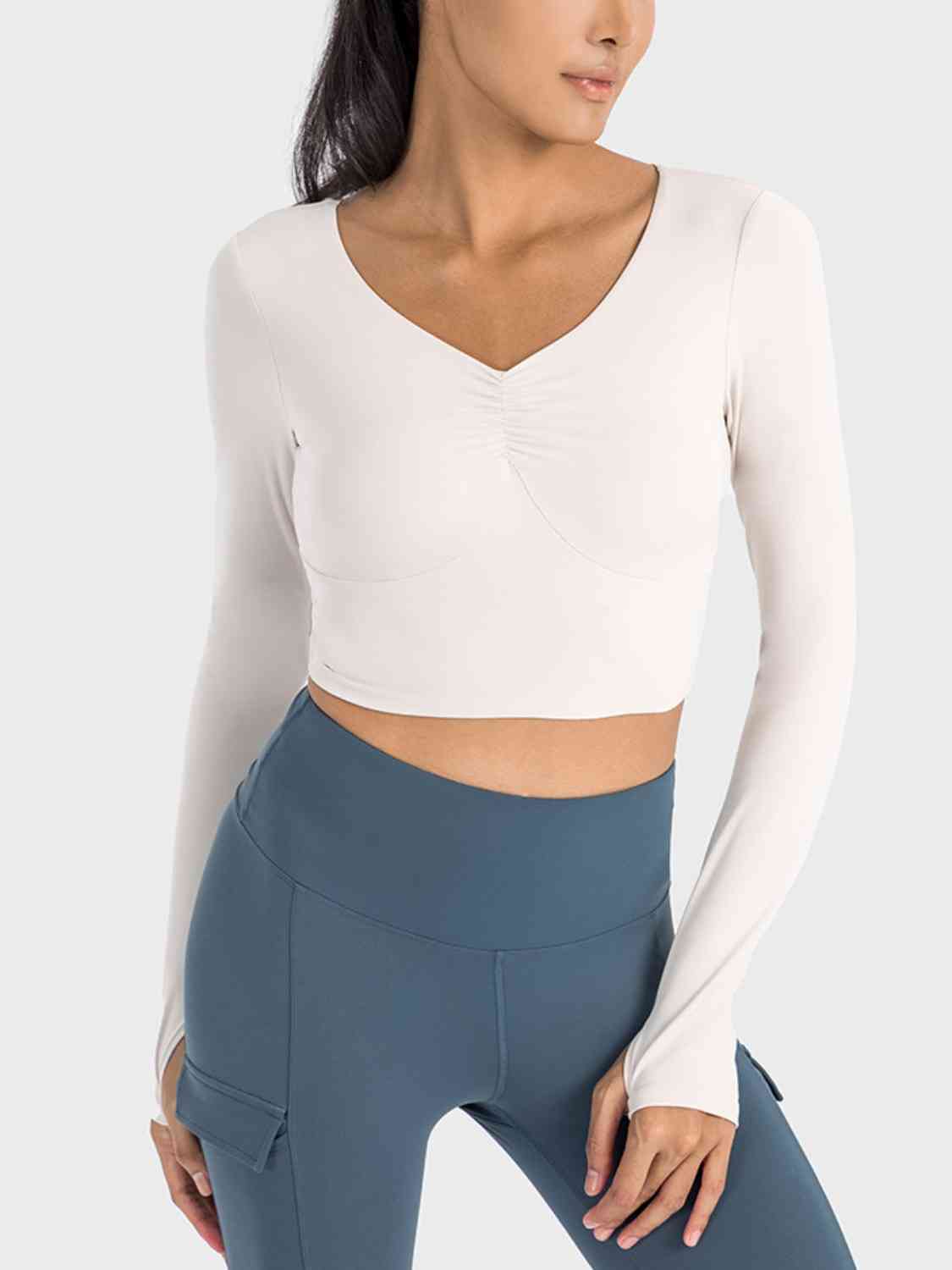 Ruched Cropped Long Sleeve Sports Top - Ladyez