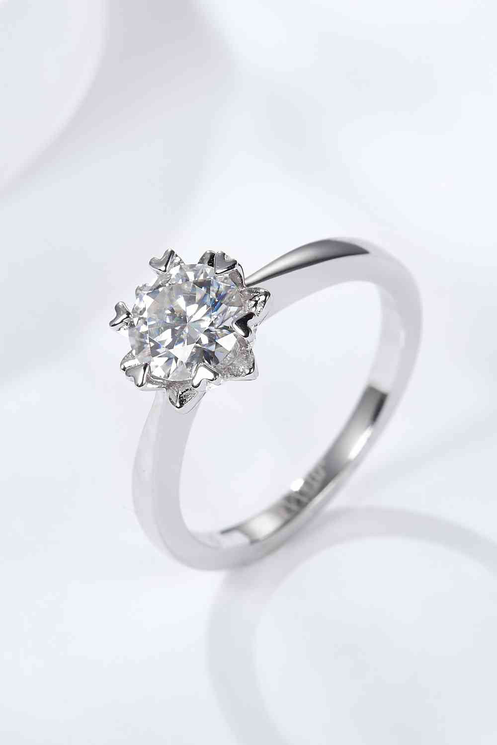 925 Sterling Silver Solitaire Moissanite Ring - Ladyez