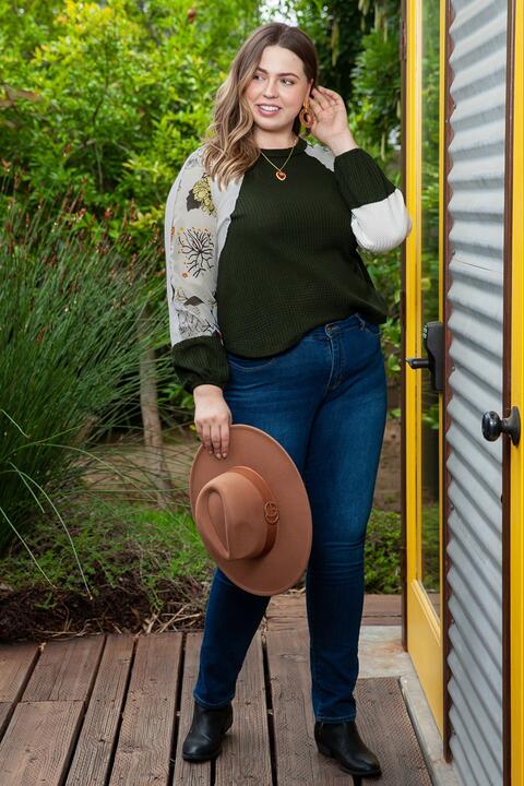 Plus Size Floral Waffle-Knit Round Neck Blouse - Ladyez