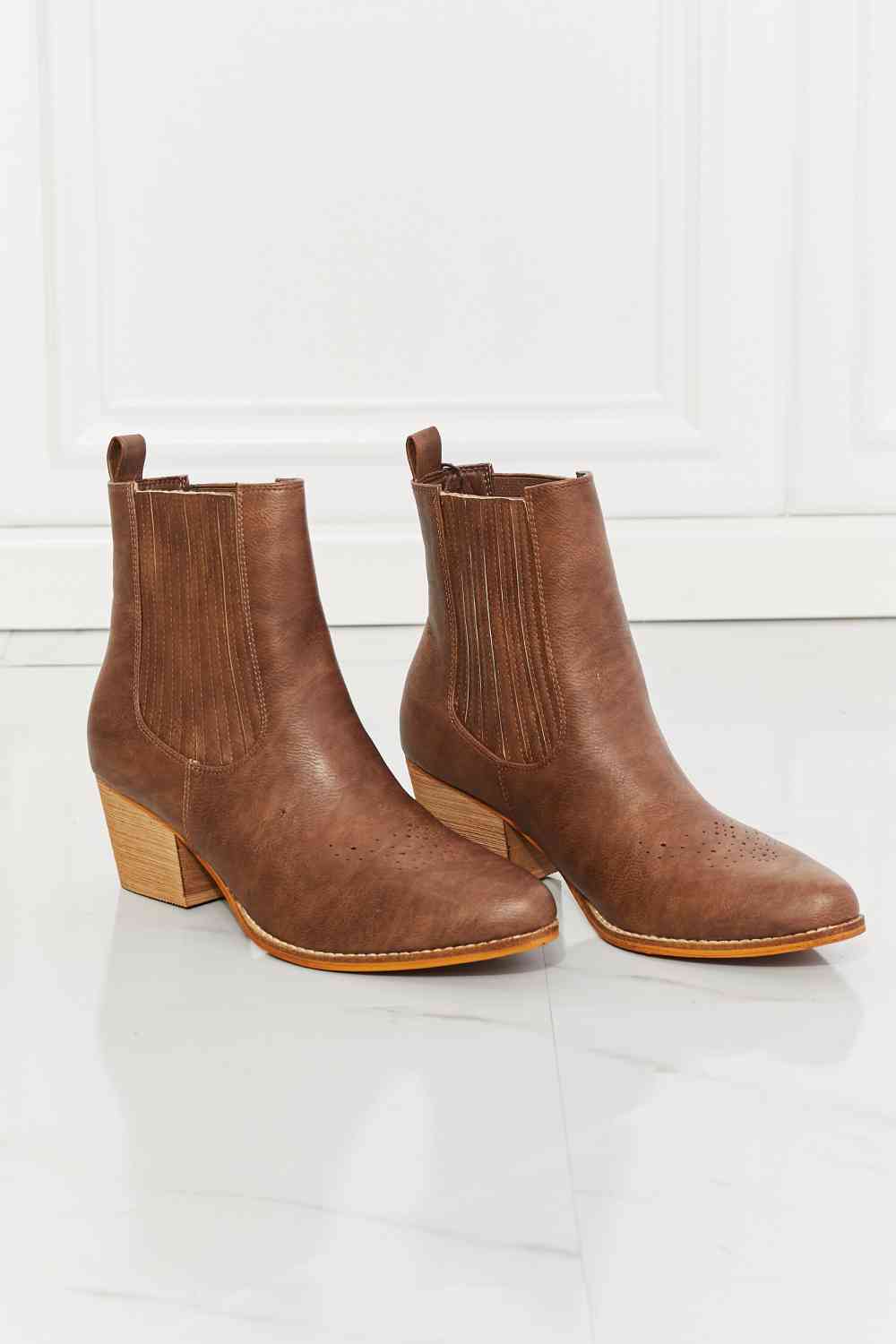 MMShoes Love the Journey Stacked Heel Chelsea Boot in Chestnut - Ladyez
