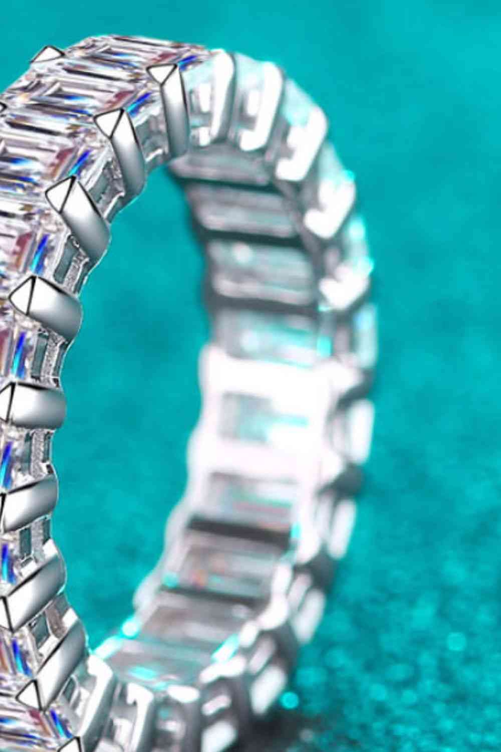 10.5 Carat Moissanite Rhodium-Plated Ring - Ladyez