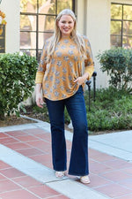 Celeste Design Full Size Leopard Star Contrast Top - Ladyez
