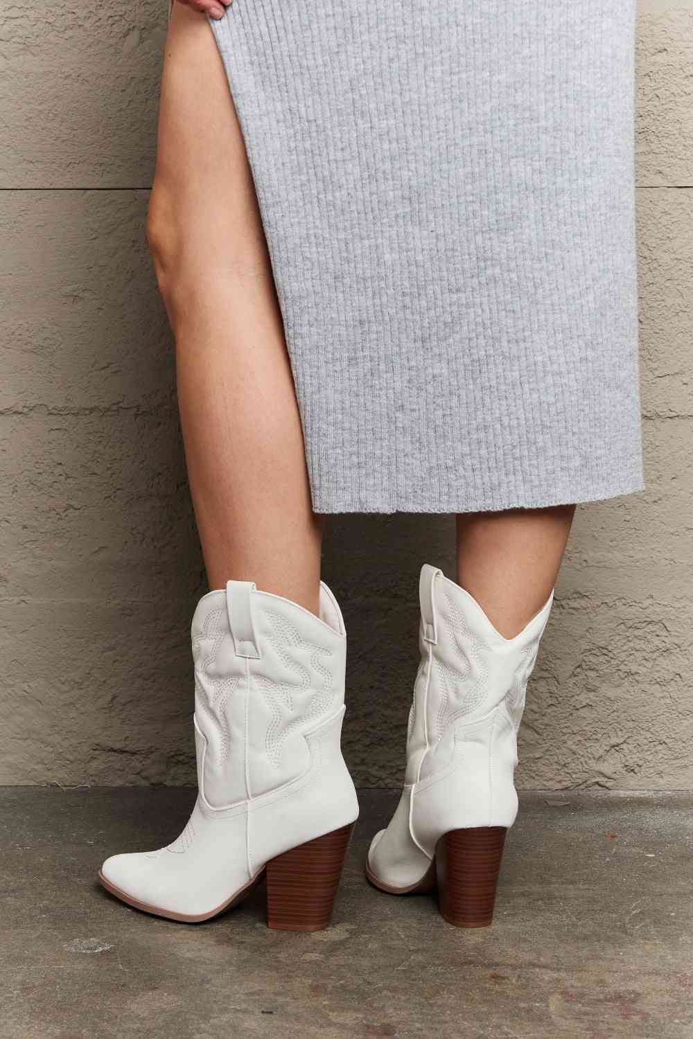 Legend Footwear Bella Cowboy Boots - Ladyez