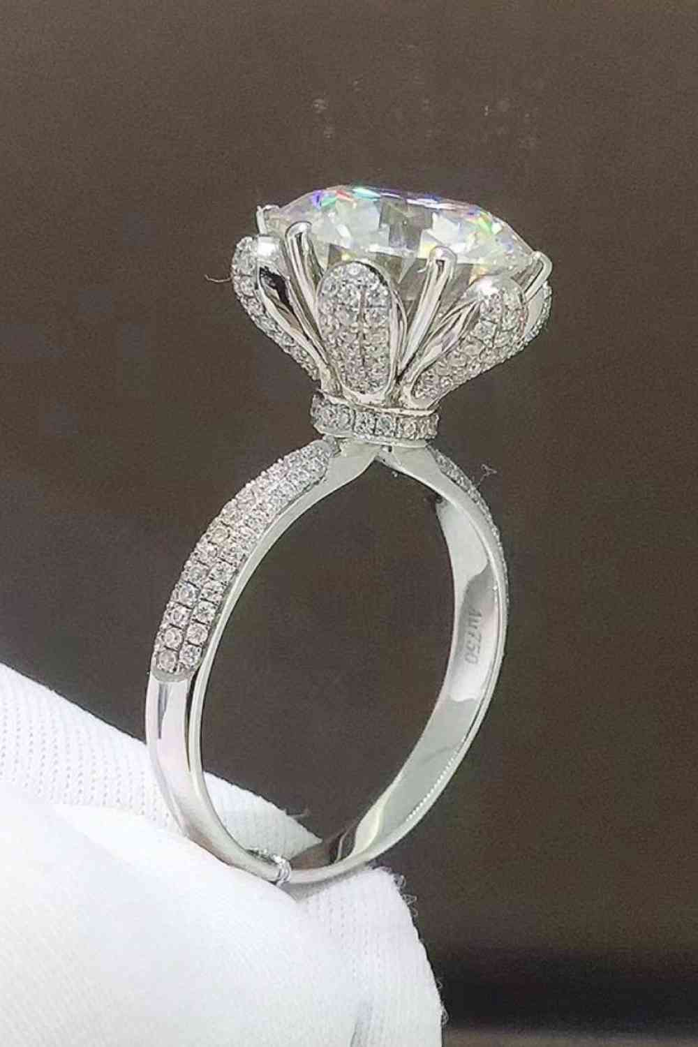 5 Carat Moissanite Side Stone Ring - Ladyez