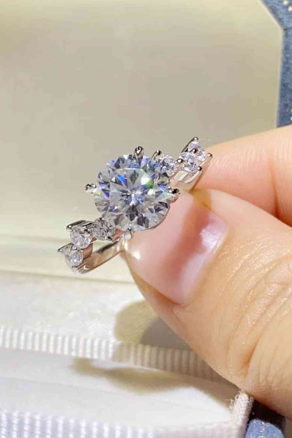 2 Carat Moissanite 925 Sterling Silver Ring - Ladyez