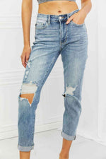 Judy Blue Malia Full Size Mid Rise Boyfriend Jeans - Ladyez