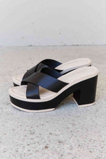 Weeboo Cherish The Moments Contrast Platform Sandals in Black - Ladyez