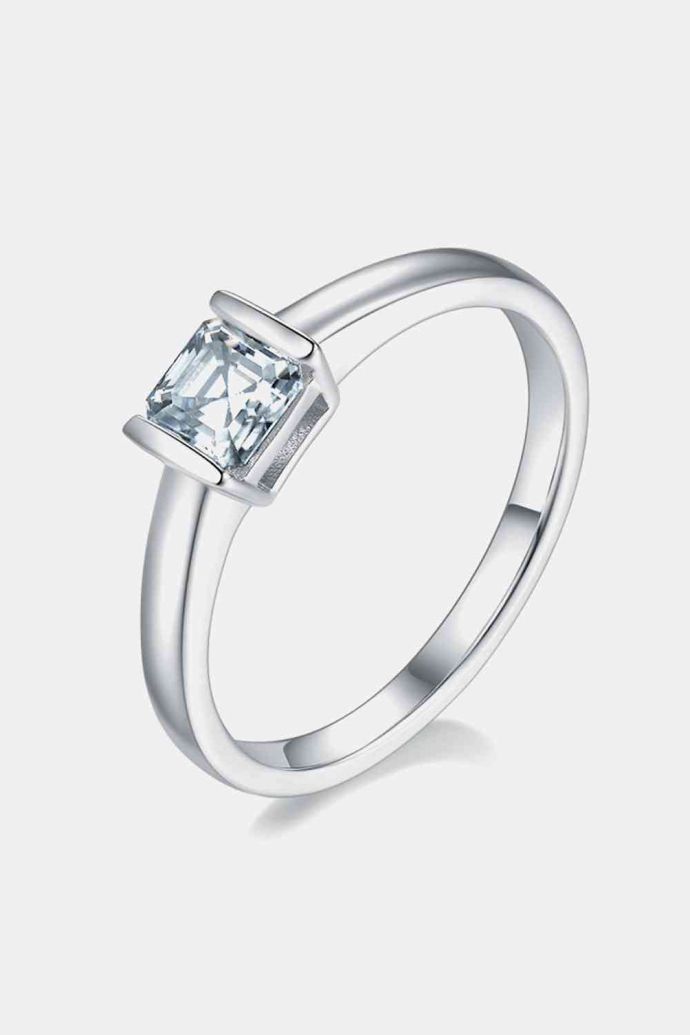 Moissanite 925 Sterling Silver Solitaire Ring - Ladyez