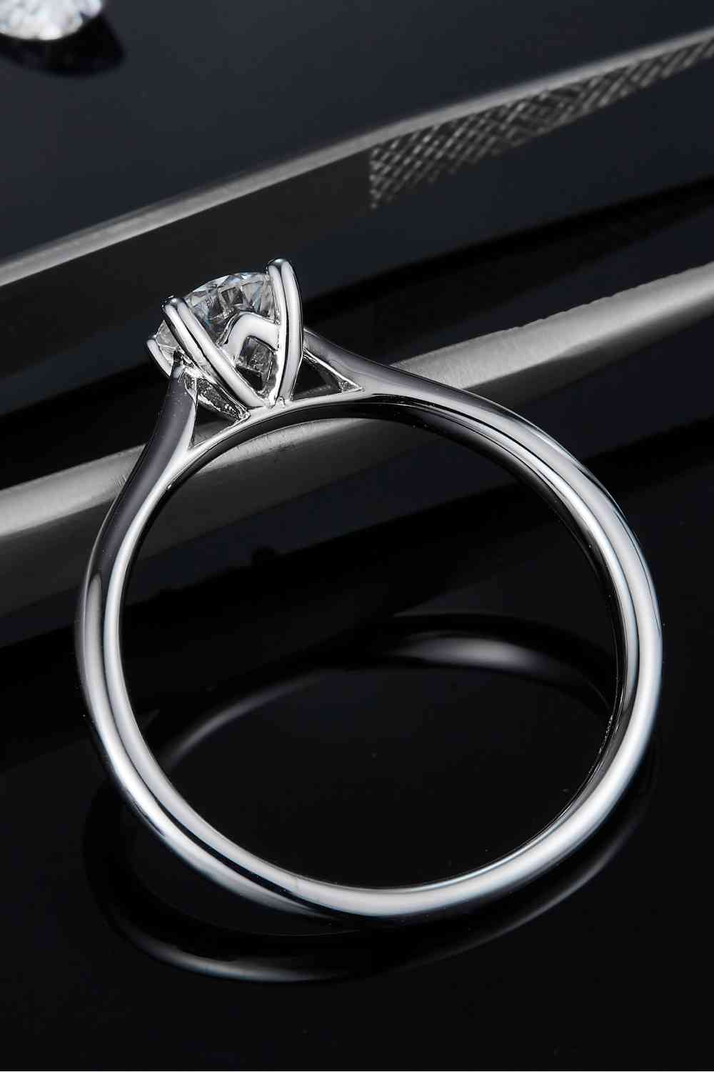 Moissanite 925 Sterling Silver Solitaire Ring - Ladyez