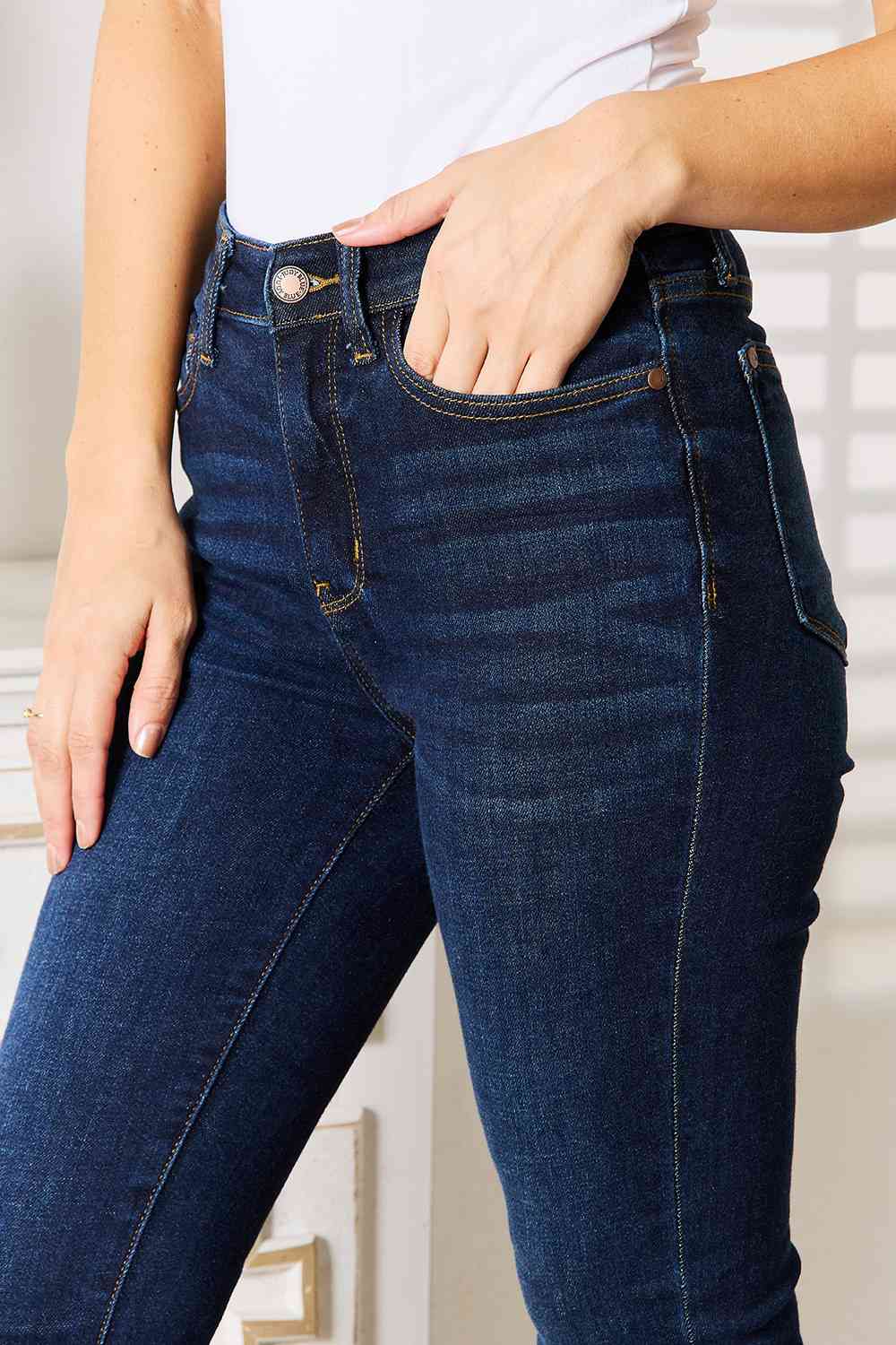 Judy Blue Full Size Skinny Jeans with Pockets - Ladyez