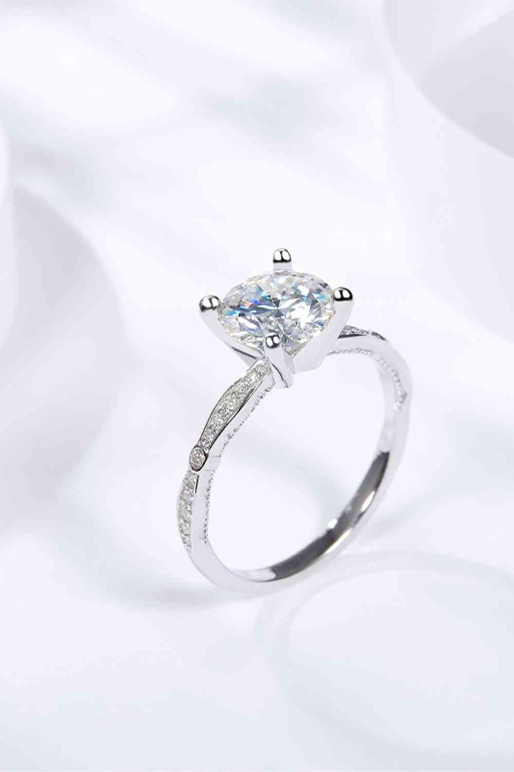 1.5 Carat Moissanite Side Stone Ring - Ladyez