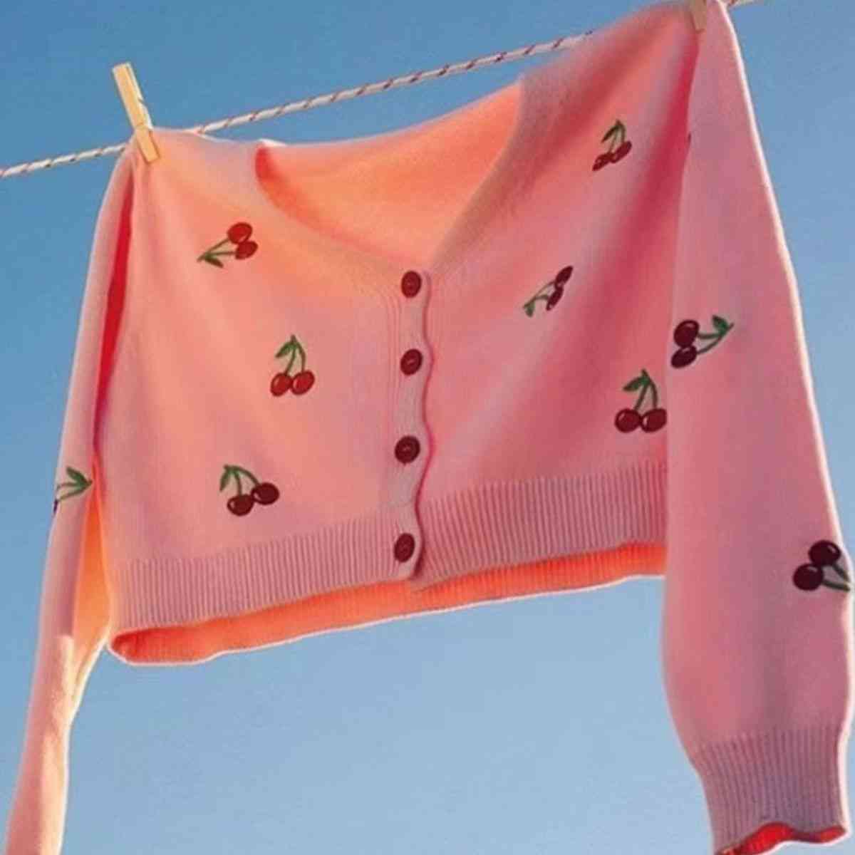 Cherry Button Down Cardigan - Ladyez