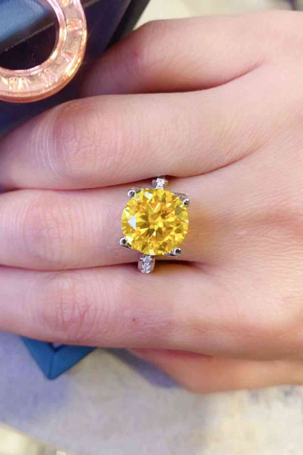 5 Carat Moissanite 925 Sterling Silver Ring in Banana Yellow - Ladyez