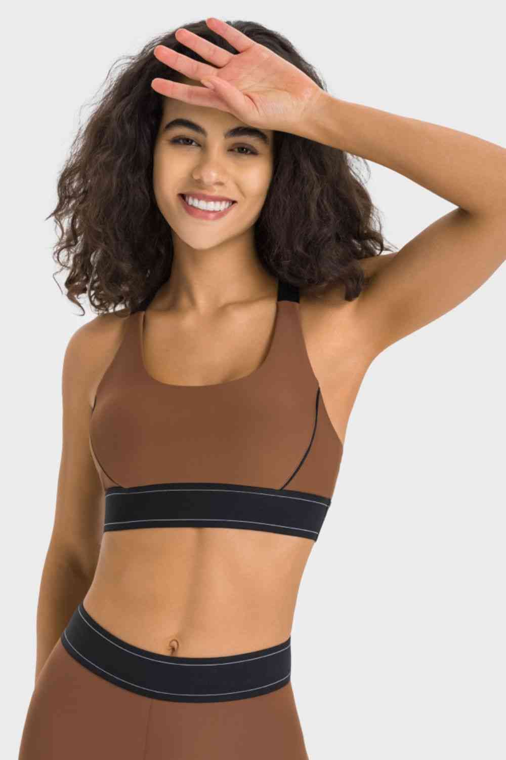 Contrast Sports Bra - Ladyez