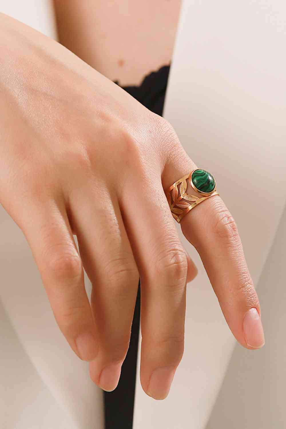 18k Gold Plated Malachite Leaf Ring - Ladyez