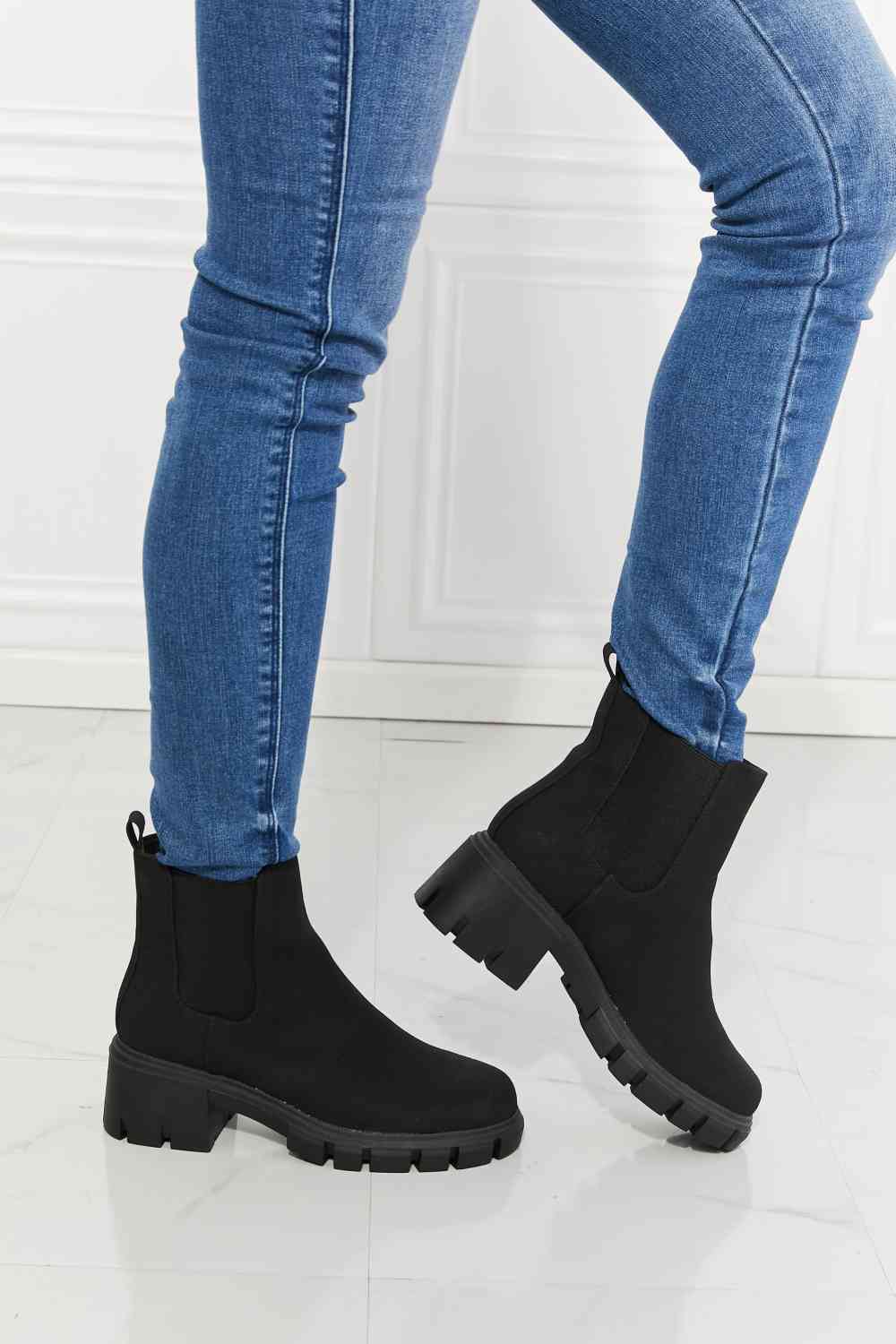 MMShoes Work For It Matte Lug Sole Chelsea Boots in Black - Ladyez