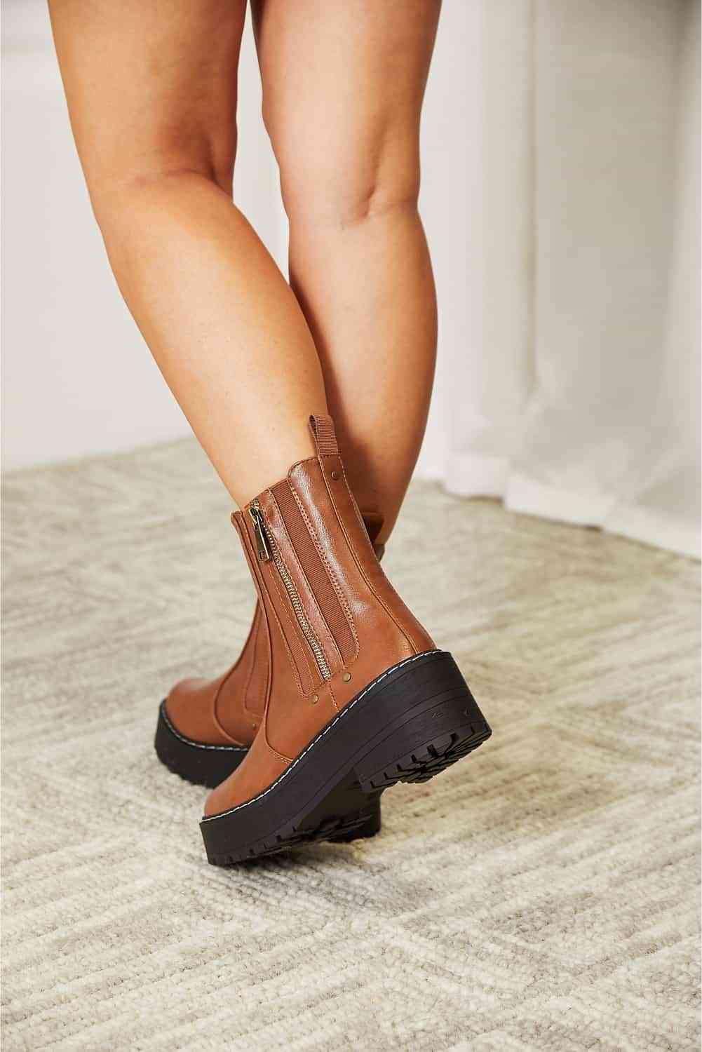 Forever Link Side Zip Platform Boots - Ladyez