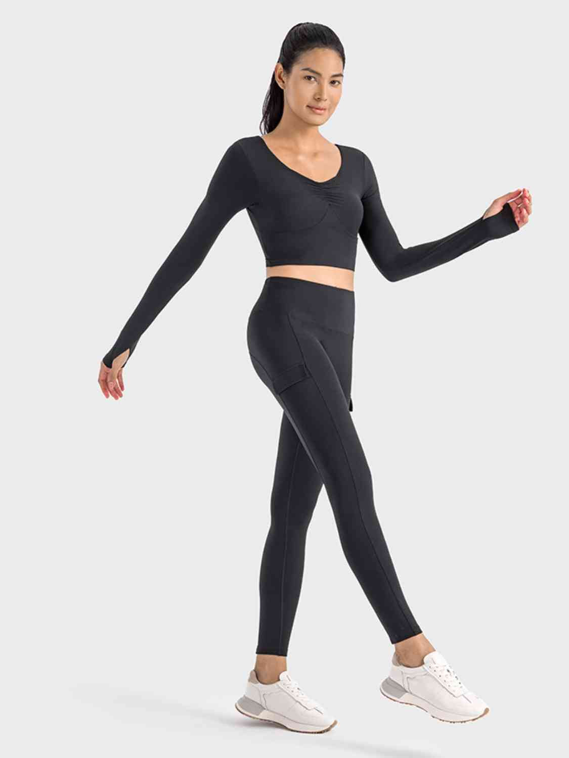 Ruched Cropped Long Sleeve Sports Top - Ladyez