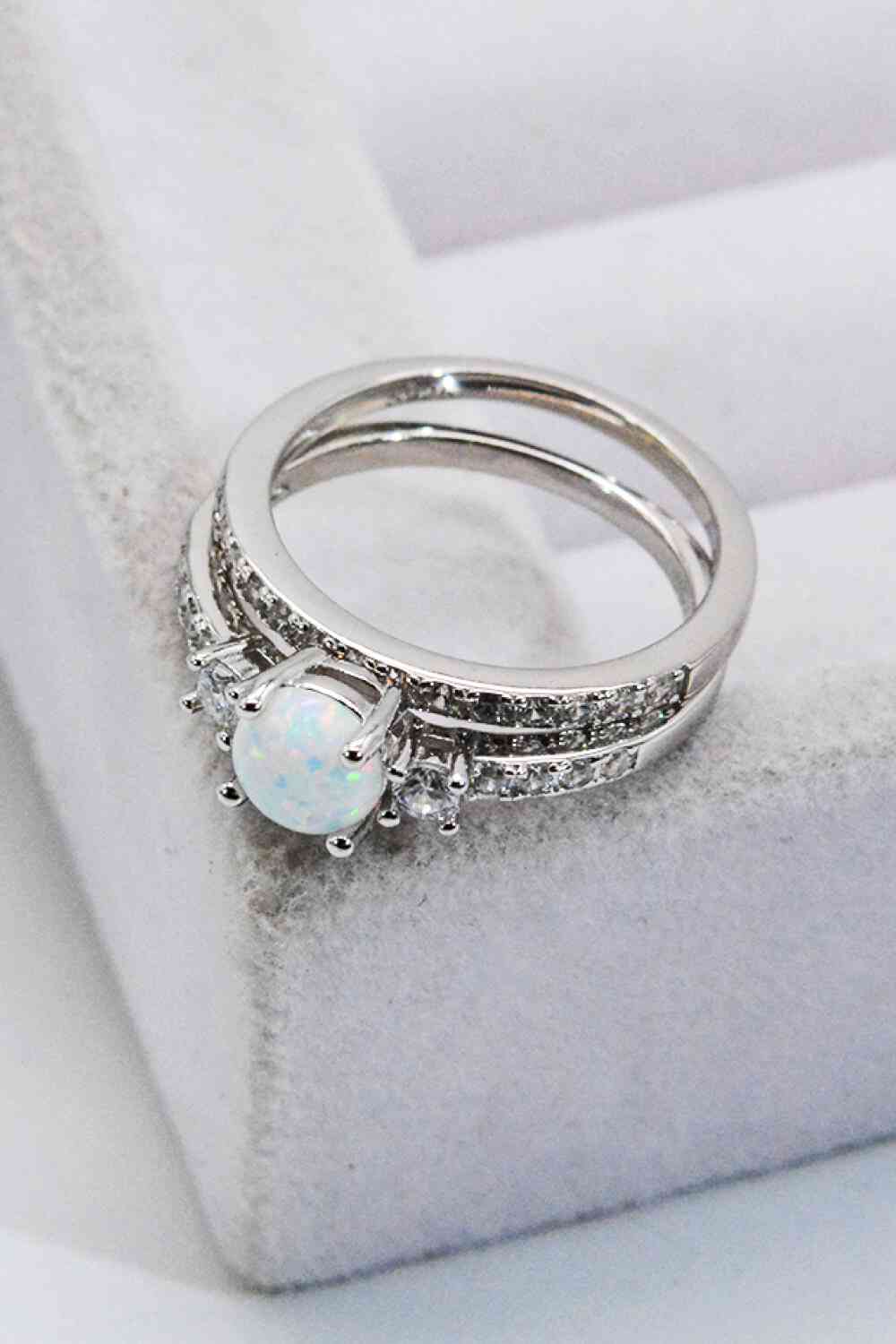 925 Sterling Silver Opal Split Shank Ring - Ladyez