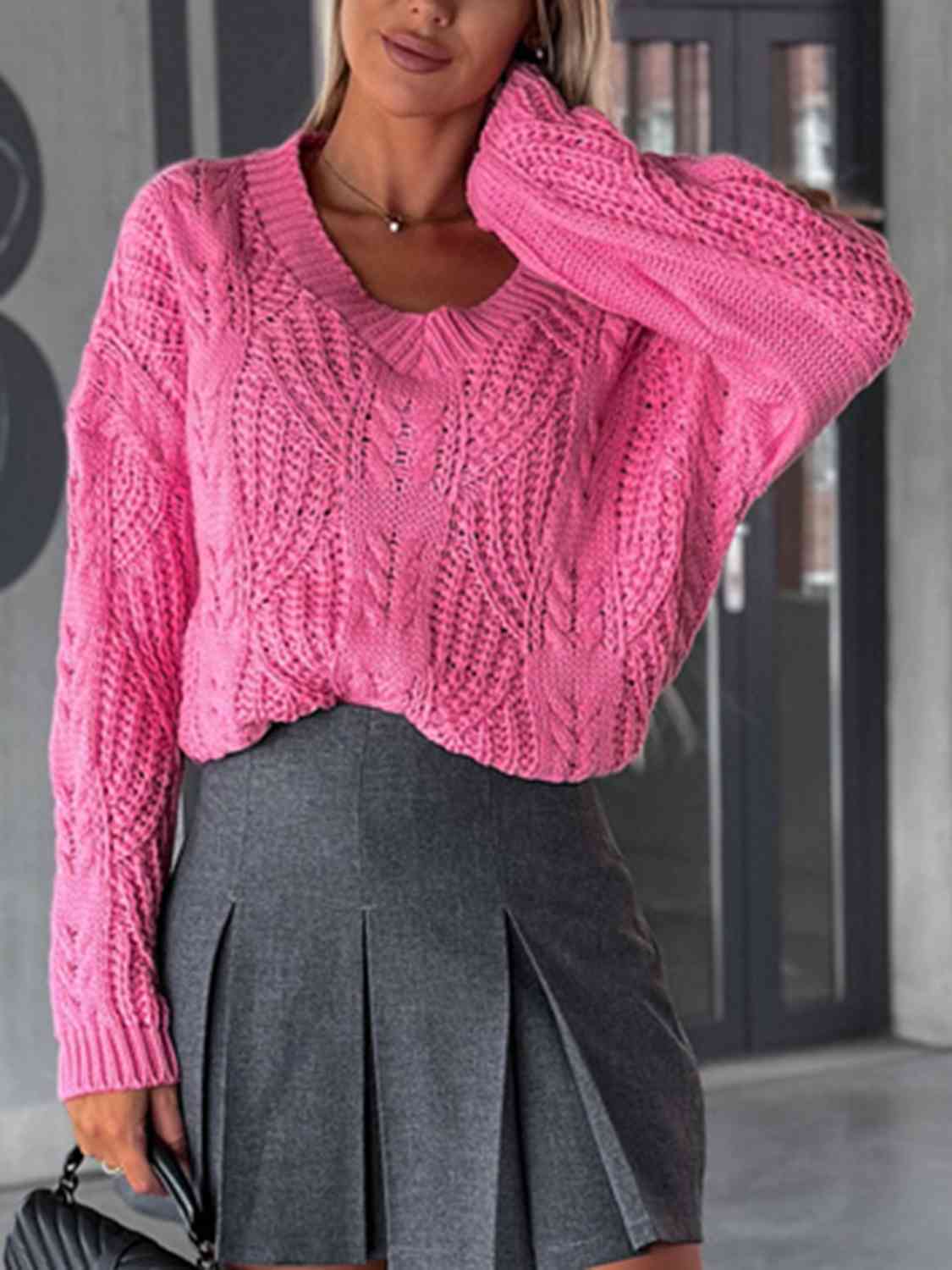 V-Neck Cable-Knit Long Sleeve Sweater - Ladyez