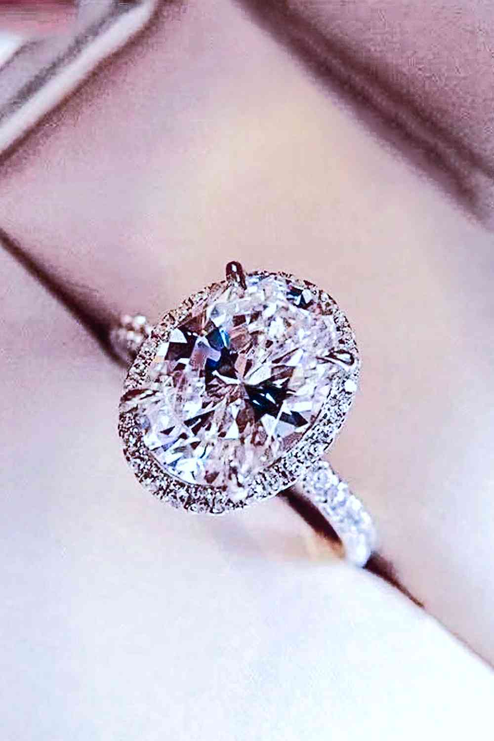 2 Carat Moissanite Platinum-Plated Ring - Ladyez