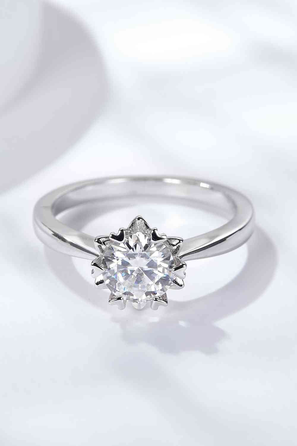 925 Sterling Silver Solitaire Moissanite Ring - Ladyez