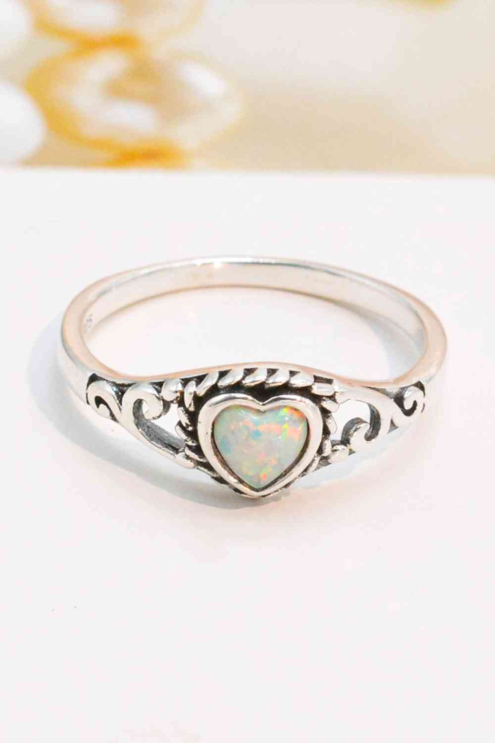 925 Sterling Silver Heart-Shape Opal Ring - Ladyez