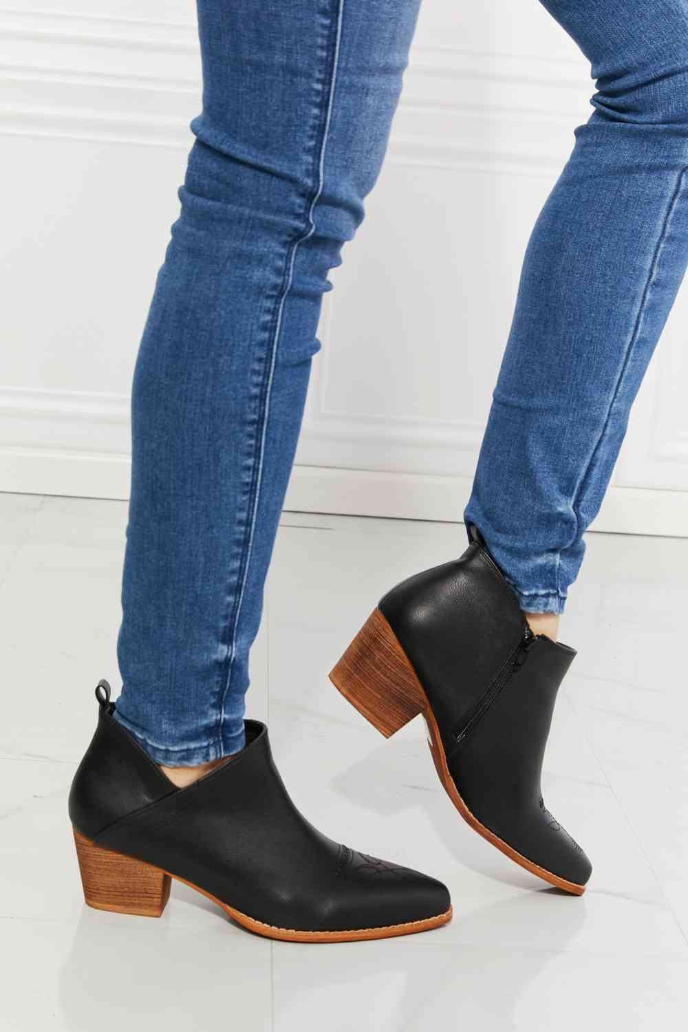 MMShoes Trust Yourself Embroidered Crossover Cowboy Bootie in Black - Ladyez