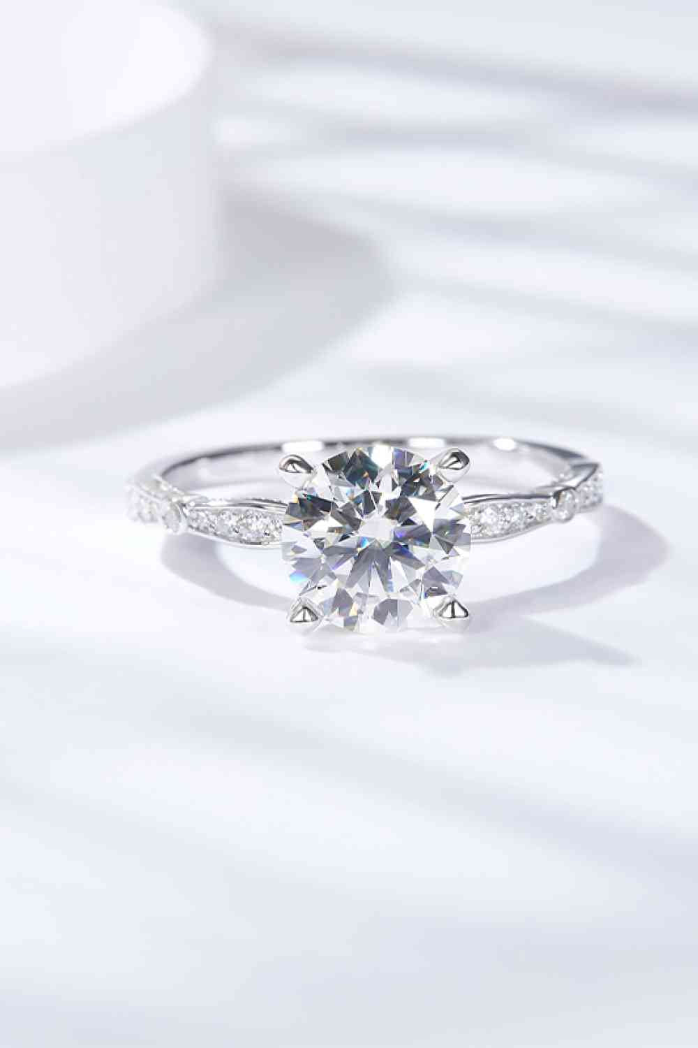 1.5 Carat Moissanite Side Stone Ring - Ladyez
